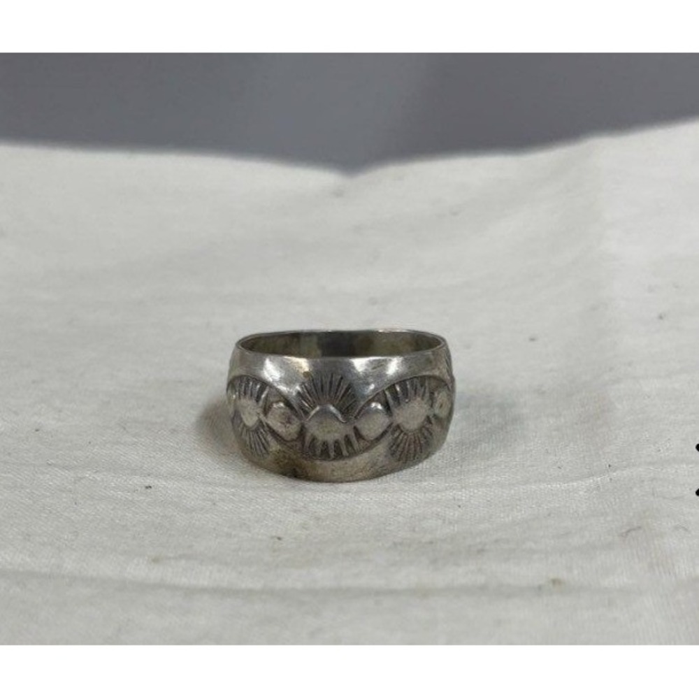 Vintage Sterling Silver Stamped Sunburst Crescent Moon Band Ring Size 7 3.2g